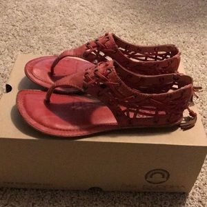 BIG BUDDHA Sandals. Size: 7